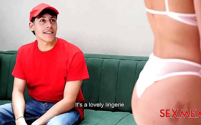 Silk teddy slips low as Emily Thorne takes the delivery guy deep