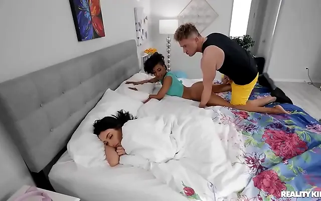 Blue room blowjob heats up with interracial doggystyle squirting