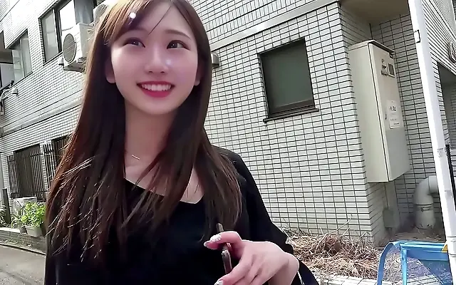 Candlelit pleasure with a petite Japanese beauty in Tokyo