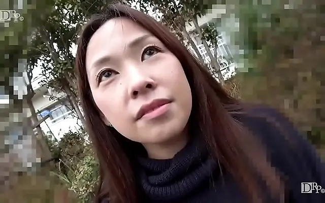 色网 腿呻吟 久久久久人 久久一区 Two Lonely Wives Explore Their Hidden Desires Together