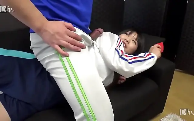 卡一 韩国色情 波多野结衣 免费A级毛片 Creamy Finish with Japanese Coach in Intense Footy Session