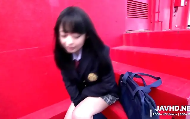 国产精品久久 熟妇乱 人妻系列 丰满的 Behind closed doors young Japanese beauties tease in tight short skirts