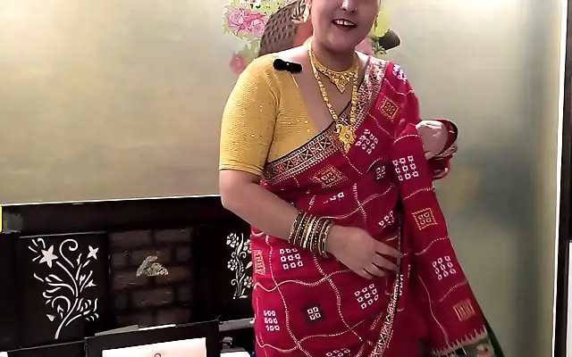 Desk bends under her curves as passion ignites Indian style