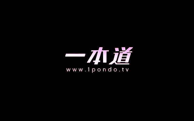 开美女 影院在线观看 欧美 Sapphire Sheets Tempting Wife Sucks and Fucks Her Man Wildly
