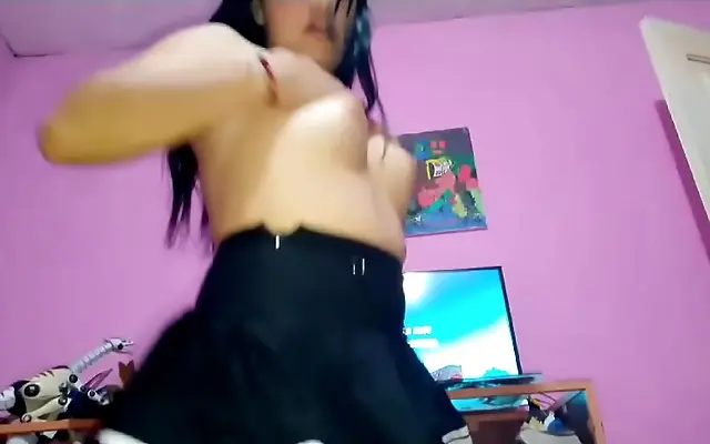 Unhurried Seduction Watch Beauty Dance and Pleasure Herself Sensually