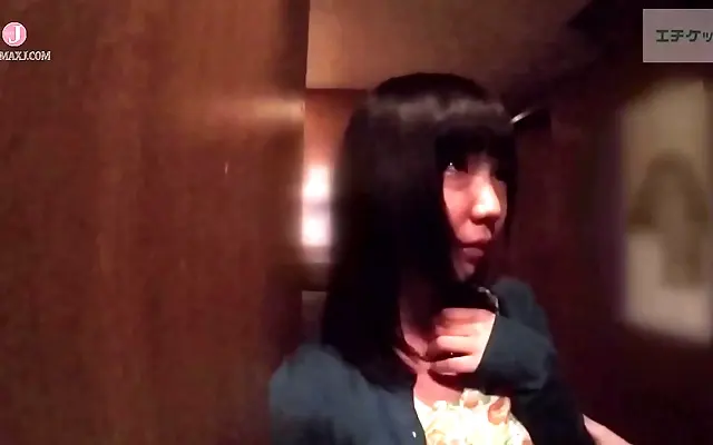 Hotel Pickup Heats Up When Her Date Takes His Eyes Off Her