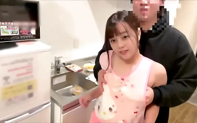 版高清 日韩欧美 影视 Kitchen lust explodes as passionate Japanese couple can't resist each other's desires
