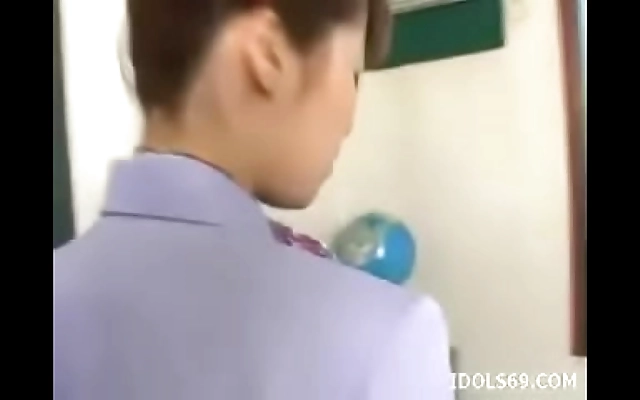 免费观看高清 三区四区 亚洲+ 动交 Kitchen fun with Yu Aizawa as she gives a wild blowjob in private