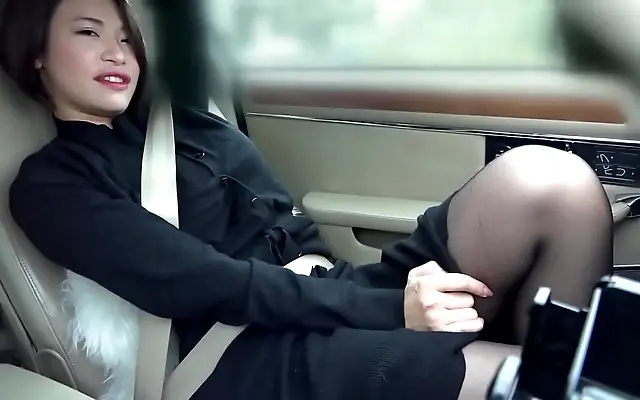 Silk lingerie dazzles as Japanese milf seduces outdoors