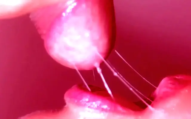 费观看电视剧大全 品人妻无码一区二 夫妇 国产一级 Silk lips deliver ultimate Japanese blowjob pleasure