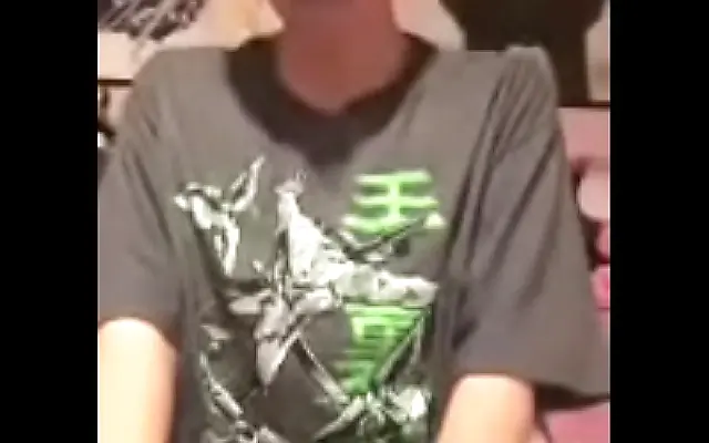 College dorm surprise turns steamy with cute Asian beauty