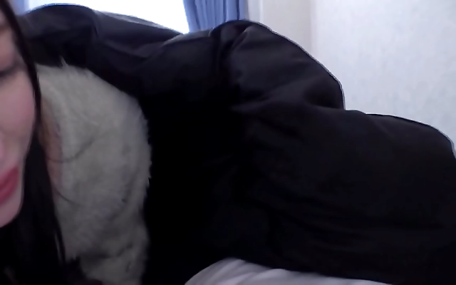 Bed morning blowjob turns into steamy amateur Asian POV fantasy