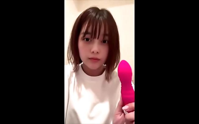 无码久久 精品一区二区三区 女同 Started rubbing through tight black jeans and got soaked fast