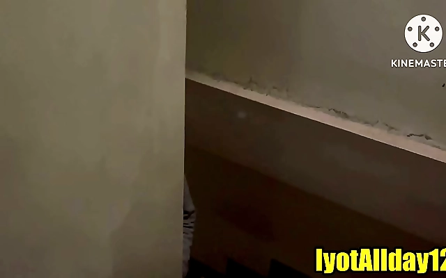 Sunlit bedroom, horny Filipina rides doggystyle with a well hung stranger