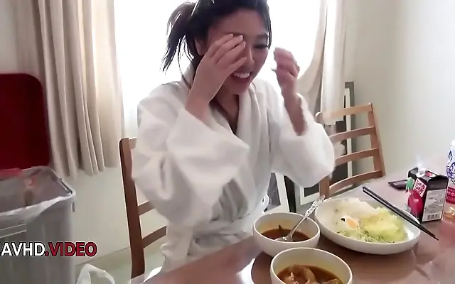 Intense Pleasure Chisa Hoshino Gets Hardcore Fingering and Blowjob Action